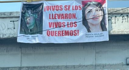 Cuelgan mantas sobre México-Texcoco por desaparición de maestra y su hijo