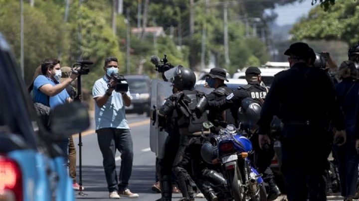 Intelectuales firman manifiesto por la libertad de expresión en Latinoamérica