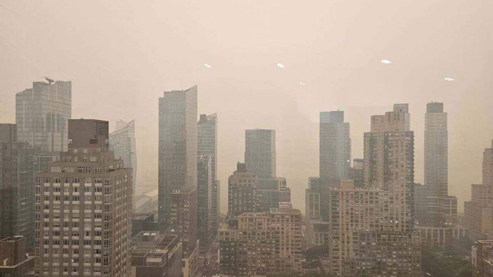 Mediante un vídeo y fotografías, un leonés compartió con la Silla Rota  la situación que se está viviendo en Nueva York por el humo que ha cubierto la ciudad