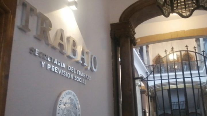 AMLO abre mini oficina de la Secretaría del Trabajo en León