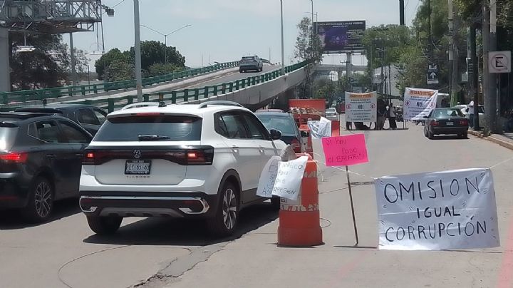 Bloqueo en Lomas Verdes causa caos en la circulación en Naucalpan