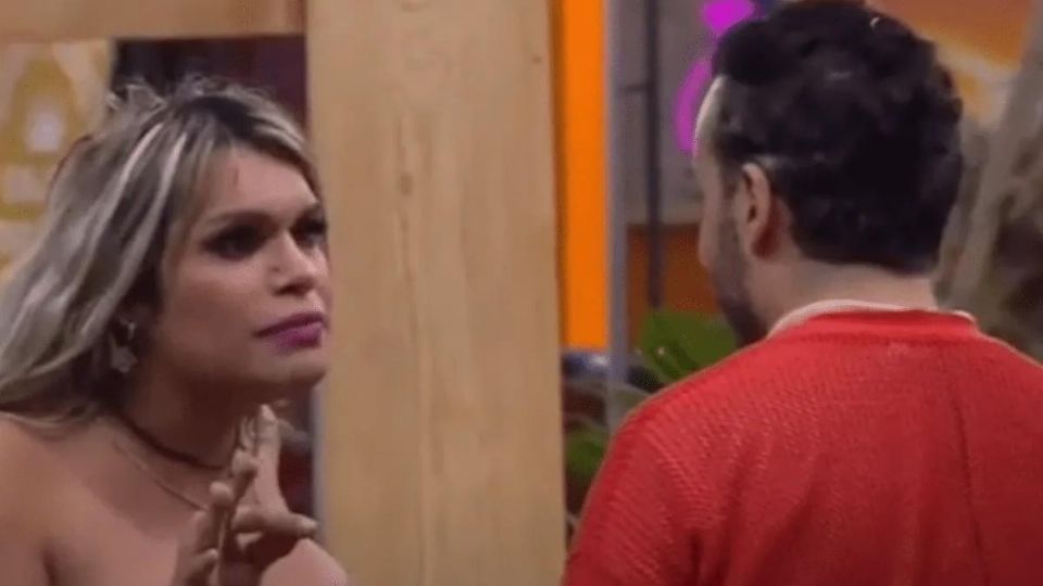 Wendy Guevara y Apio Quijano protagonizaron una discusión durante una cena en La casa de los famosos