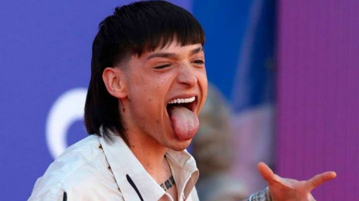 ¿Ese es tu ídolo? Peso Pluma deja PLANTADOS a sus fans en convivencia con el artista