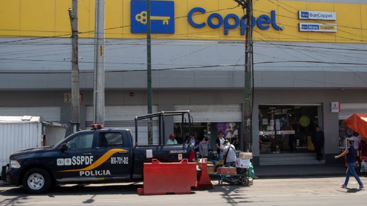 Asaltan tienda Coppel; rompen vitrinas con mazos como en Plaza Antara