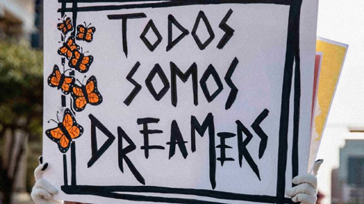 Encuentro entre el INE y jóvenes Dreamers