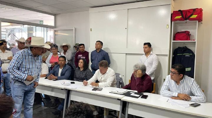 Hora que Conagua despierte, escuche y atienda demandas: campesinos