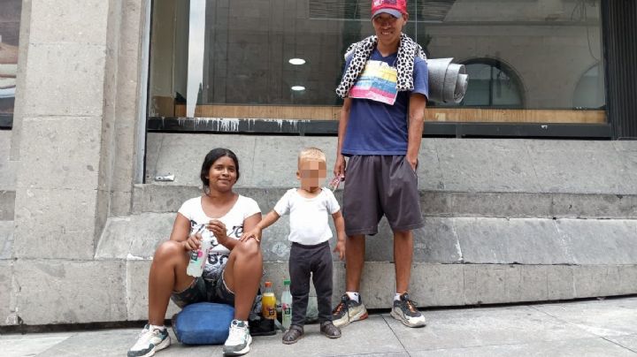 "Me apena pedir dinero, pero de algo tengo que comer"; la lucha de migrantes en CDMX