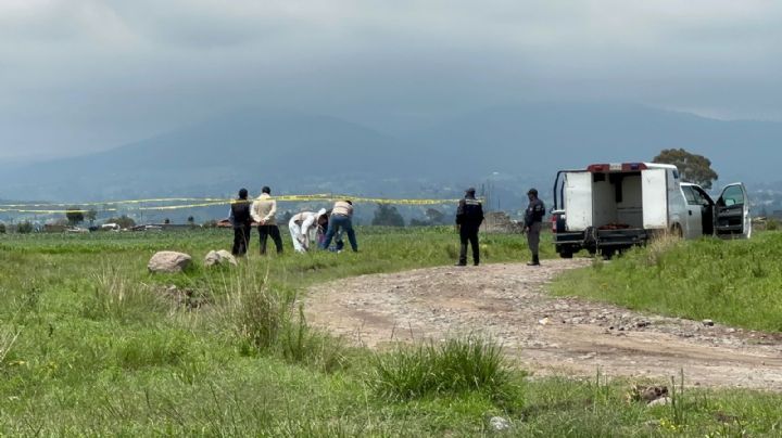 Hallan muerto en Edomex; sólo le dejaron una chamarra azul