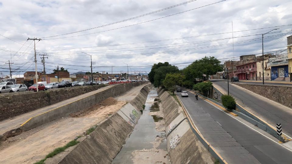 Cada verano, en tiempo de lluvias el Malecón del Río se inunda, antes era un arroyo de grandes proporciones