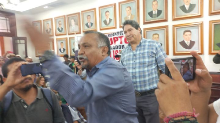 "Habla porque Dios le dio boca", tablajeros contra regidor de Morena