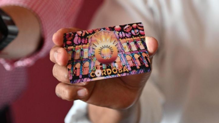 Prepara Ayuntamiento programa de credencialización para descuentos en negocios de Córdoba