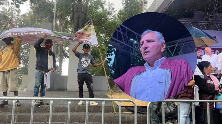 Bajo la lluvia y con acarreados, Adán Augusto encabeza mitin en Xalapa