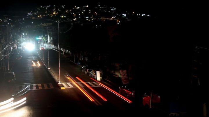Apagón deja sin luz colonias y fraccionamientos de zona norte de la ciudad de Veracruz