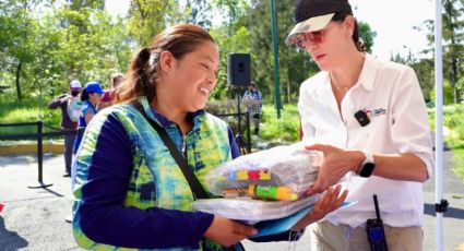 Regreso a clases: Apoya Lía Limón economía familiar con entrega de útiles escolares