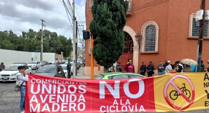 Rechazan ciclovía en Avenida Madero, quitará lugares de estacionamiento, dicen comerciantes