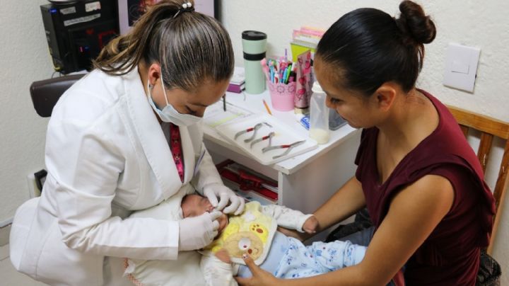 "Sin tratamiento no podría sonreír"; 1 de cada 750 bebés tiene paladar hendido en Edomex