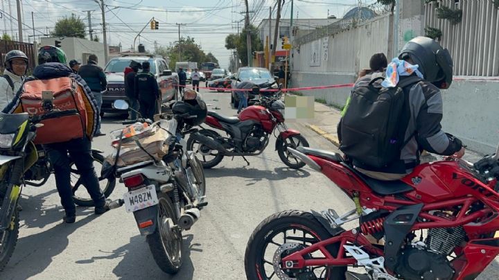 Atropellan a motociclista de la Unión de Voceadores en Toluca
