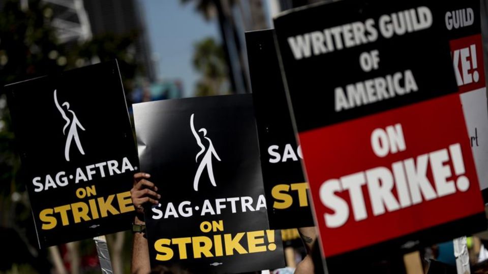 Hollywood en Crisis: Tras 100 días de huelga, se busca poner fin al conflicto