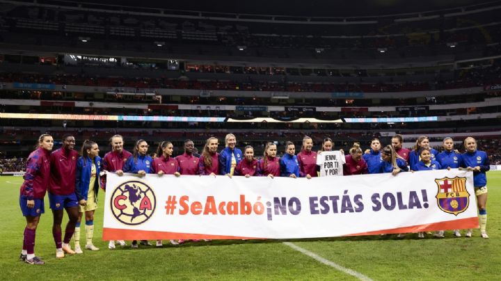 VIDEO Jennifer Hermoso recibe todo el apoyo de la Barra Feminista en el Estadio Azteca
