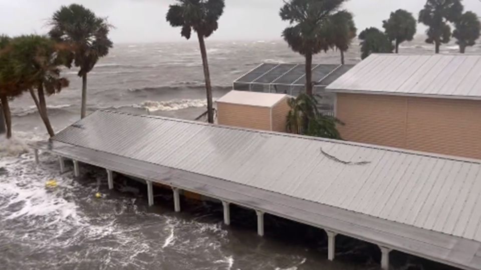 Idalia ha provocado apagones y lluvias torrenciales, en Florida se reportan inundaciones