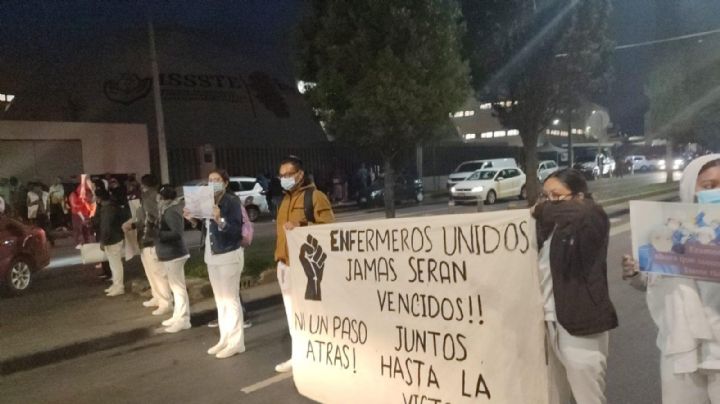 Personal de salud de la CDMX denuncia que se cumplió el plazo y no han sido basificados