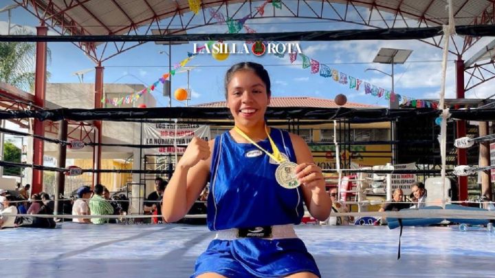 Con boteos y venta de postres, Ileen busca apoyo para campeonato de boxeo