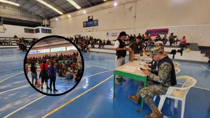 Aseguran a más de 250 migrantes que viajaban sobre autopista de Veracruz