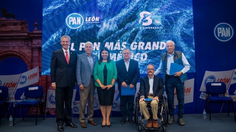 Los exalcaldes panistas que ha tenido León hablaron a la militancia del partido blanquiazul.