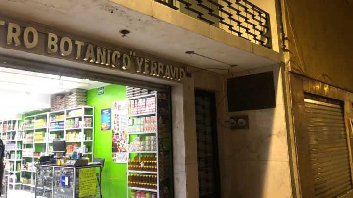 En esta casa del centro de León vivieron los hermanos Aldama; hoy es una tienda naturista