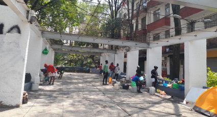 “Pedimos que no nos maltraten”, migrantes regresan a Plaza Giordano Bruno