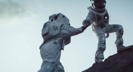 Astronautas varados en el espacio regresan a la tierra luego de un año
