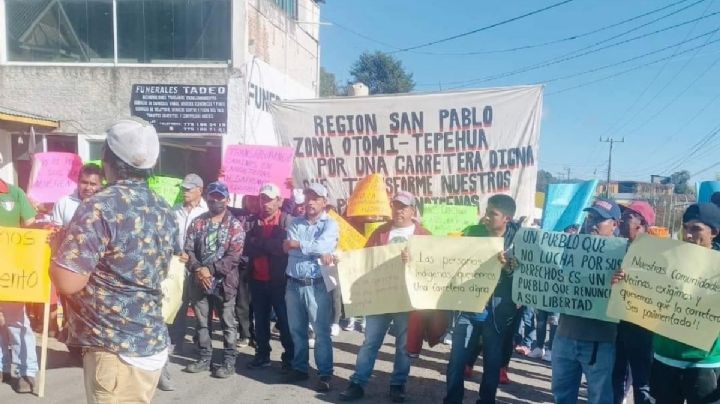Liberan vías en la Otomí-Tepehua a cambio de obras por 250 millones de pesos