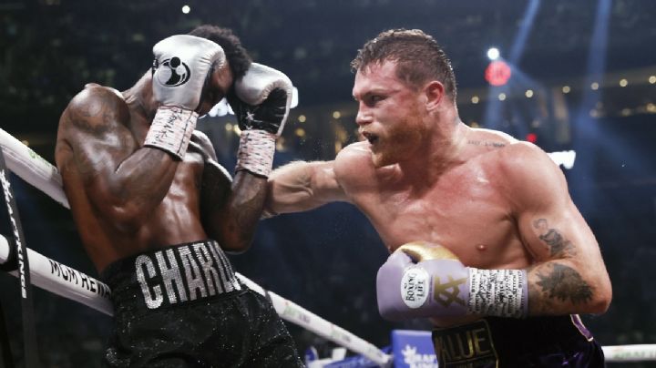 Canelo Álvarez gana a Jermell Charlo... pero sin nocaut y sin convencer