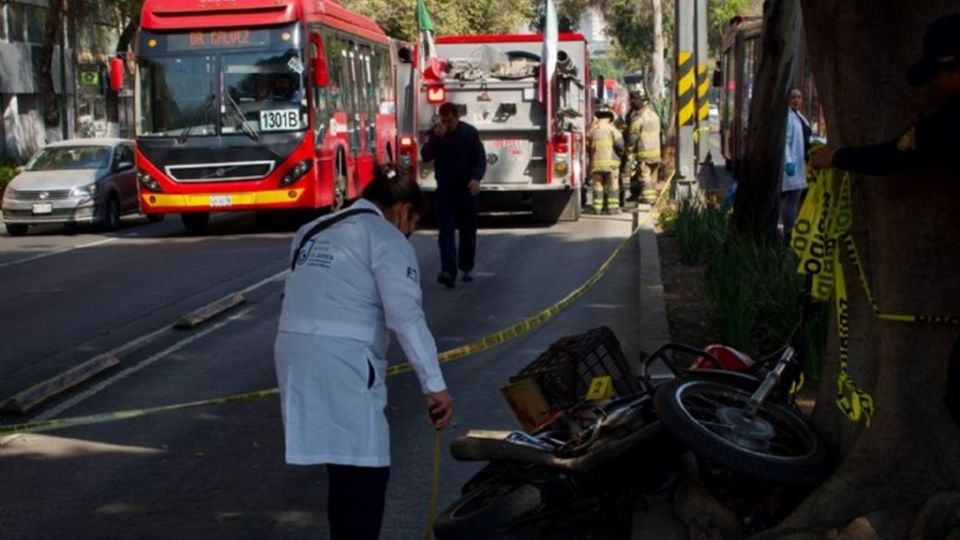 Metrobús despide a 17 conductores por atropellamientos