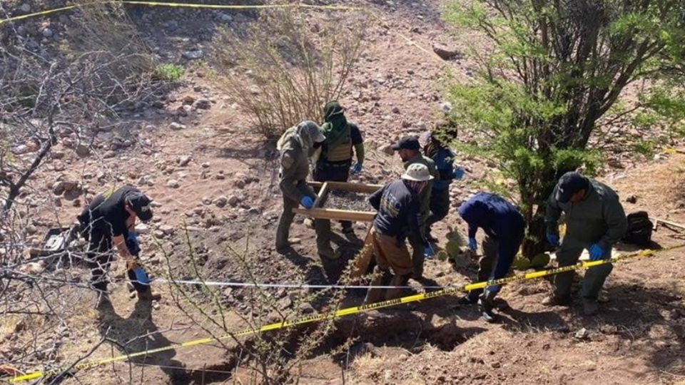 En septiembre de 2021, un grupo de 13 migrantes fueron privados de la libertad y en agosto pasado fue hallada una fosa en el desierto de Coyame, Chihuahua; los restos son de ellos