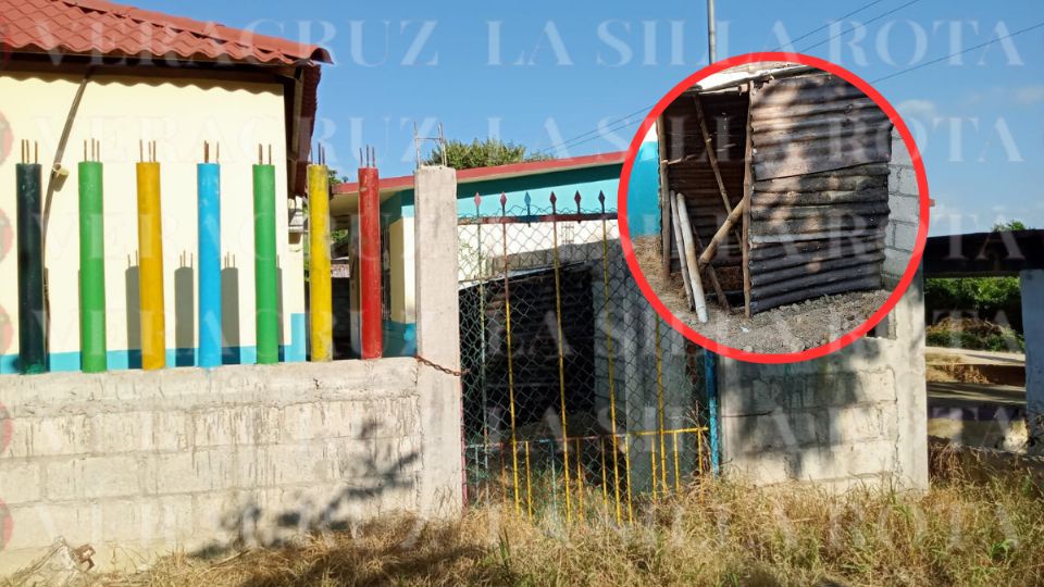 Construcción de fosa en escuela de localidad de Papantla