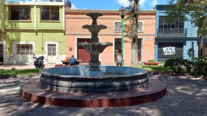 Escasez de agua seca fuentes de parques y jardines de Pachuca