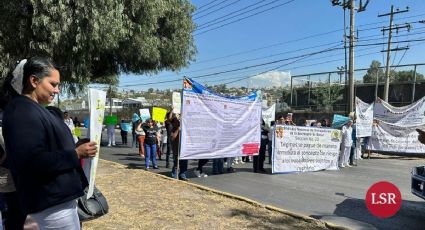 Empleados de salud desquician vialidades en Edomex por falta de pago e insumos