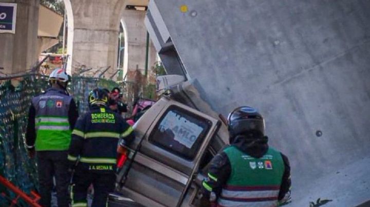 Cae estructura del Tren Interurbano en Álvaro Obregón y se salvan de milagro | VIDEO
