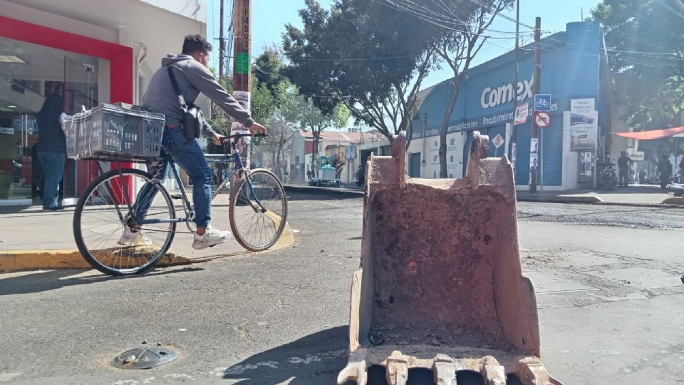 'Si hay que pasar como sea por la chamba';  ciclistas piden que mejore la ciclovía en Anáhuac