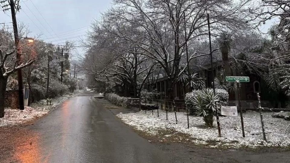 En Matamoros, una persona murió por hipotermia tras la onda gélida que se mantiene sobre Tamaulipas, dejando temperaturas de 8 grados bajo cero en la zona norte, mientras que en el centro ha habido caída de escarcha