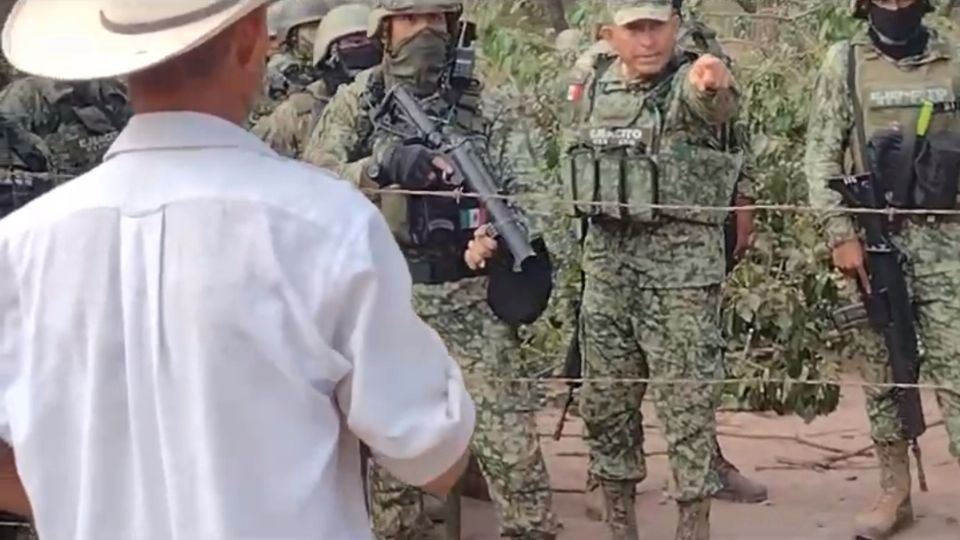 Desde la noche del lunes se vivió una intensa balacera en el ejido Nueva América, municipio de Chicomuselo, el cual, según lugareños, duró varias horas. Aún se desconoce si hubo muertos y heridos