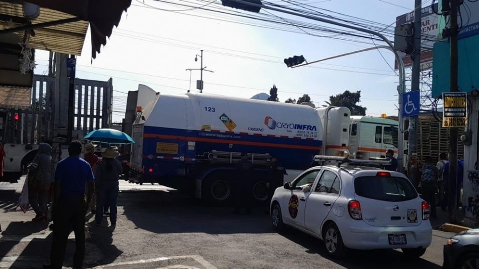 Vecinos desquician Ecatepec por falta de agua; autoridades aseguran que pozos operan