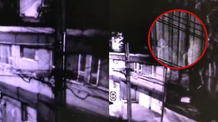 Cámara del C5 capta niños fantasmas en una casa | VIDEO