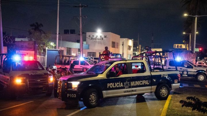 Se hacen pasar por pasajeros y asaltan urbano en Veracruz