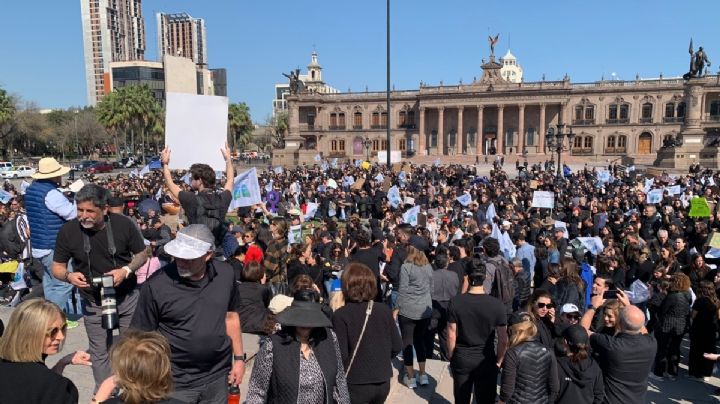 Activistas van contra Refinería de Pemex en Nuevo León y Samuel García los apoya