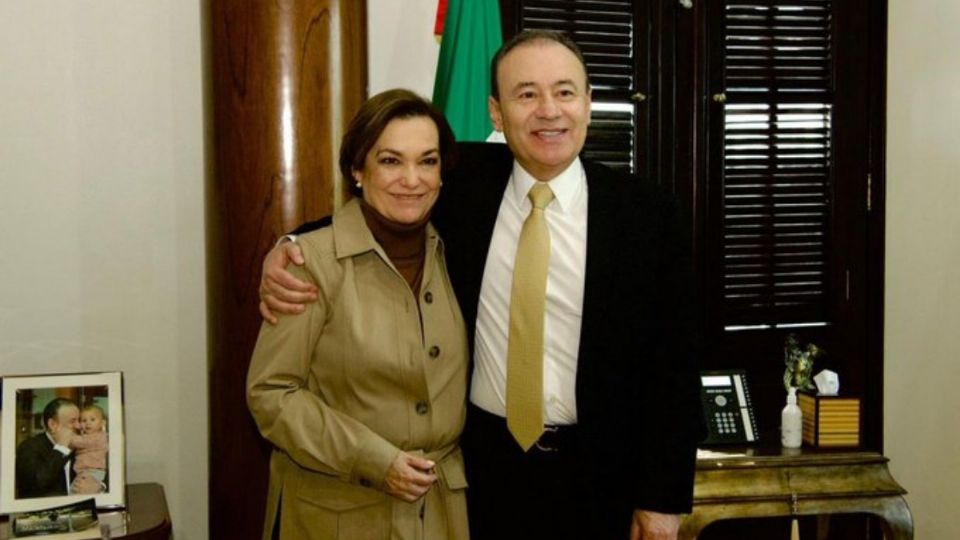 María de Dolores del Río y Alfonso Durazo