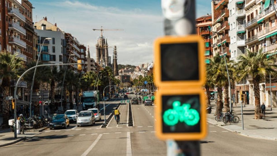 España: ¿Señales de tránsito con igualdad de género? Así está la cosa
