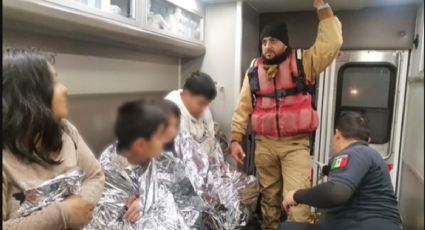 Intentó cruzar Río Bravo con sus 4 hijos y casi mueren de hipotermia | VIDEO