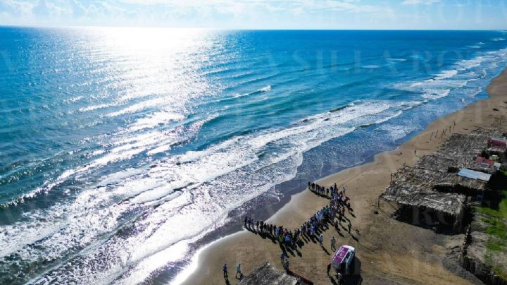 AMLO decreta a playas de Veracruz como áreas naturales protegidas